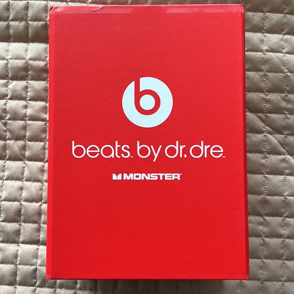 Beats by Dr. Dre - Picture 2 of 7